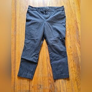 Old Navy Women's‎ Dark Gray Pinstriped Trousers